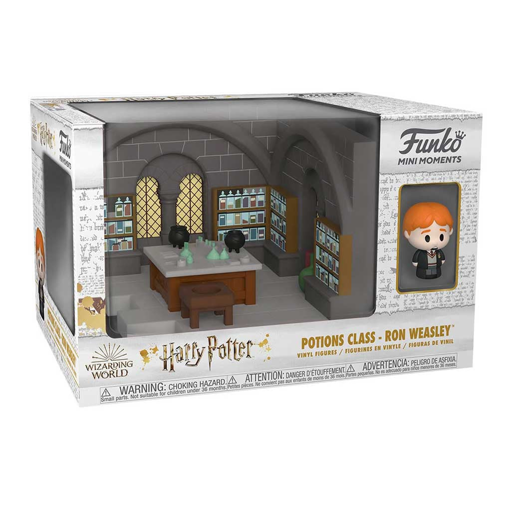 Harry Potter Ron Weasley Mini Moments Mini-Figure Diorama Playset