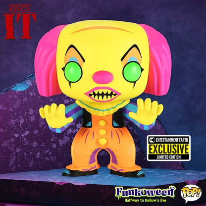 IT Pennywise Blacklight Exclusive Pop! Vinyl Figure #55